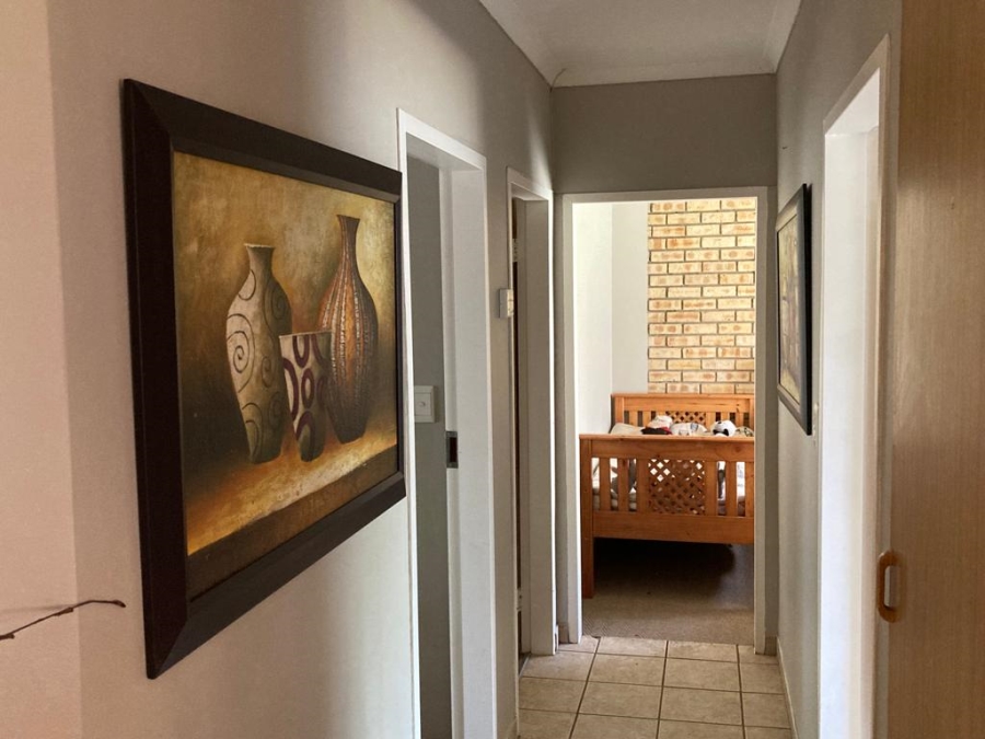 3 Bedroom Property for Sale in Oos Einde North West